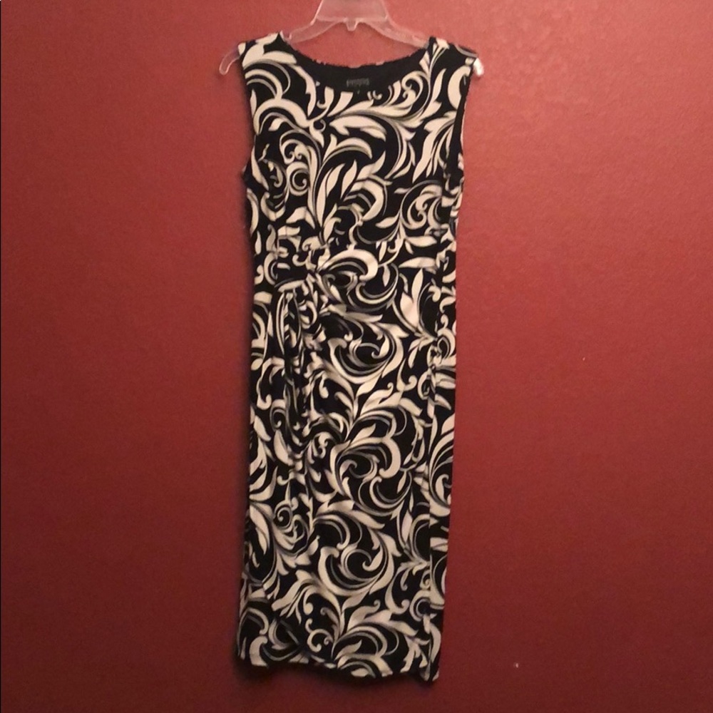 Enfocus Studio Black and White Sleeveless Dress